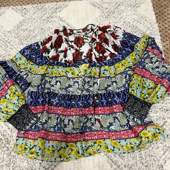 Alice + Olivia Marlyn Silk Blend Tie Top - Picture 10 of 10